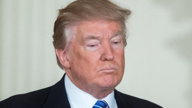 Trump arremete contra los demócratas por su oposición al plan de salud