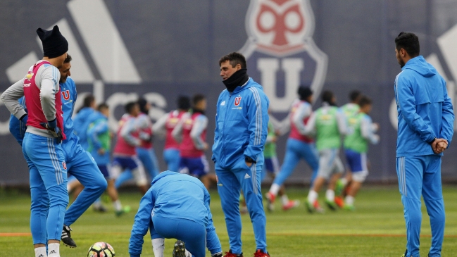El plantel de Universidad de Chile viajó a La Serena para continuar su pretemporada