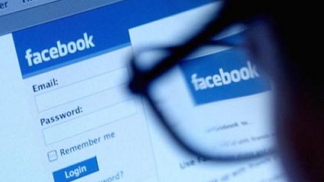 Endurecen pena de cárcel a jóvenes por emitir violación en Facebook en Suecia