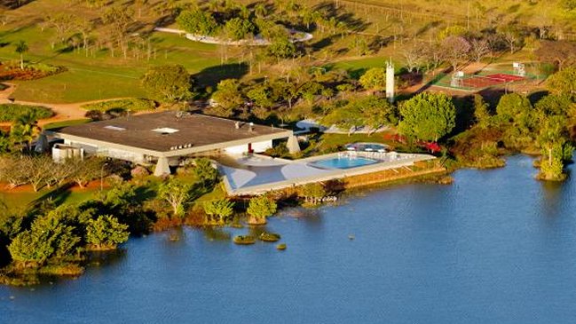 Una joven ebria intentó invadir la residencia de Temer en Brasilia