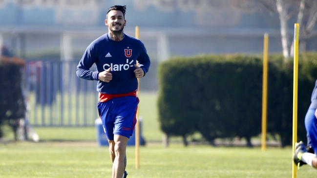 Mauricio Pinilla y Felipe Seymour se realizan exámenes para fichar en U. de Chile