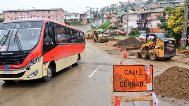 Municipalidad de Viña del Mar reparó socavón en sector El Olivar
