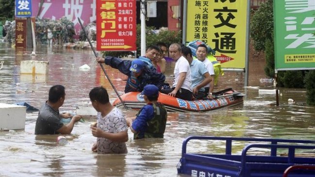 Lluvias torrenciales dejan al menos 42 muertos y 21 desaparecidos en China