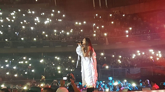 El protegido regreso de Ariana Grande a Chile