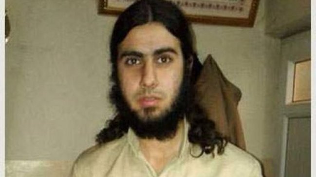 Las fotografías cotidianas de un joven miembro del Estado Islámico muerto en combate