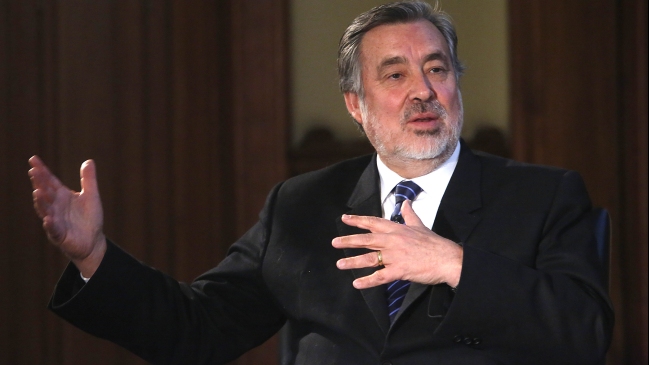 Vocera de Guillier no descartó conversar con Beatriz Sánchez