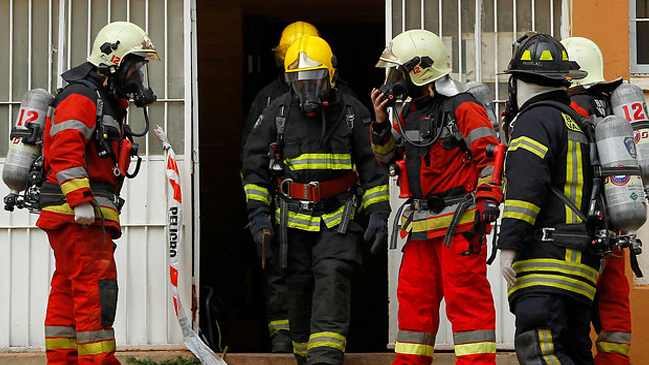 Playa Ancha: Operativo de emergencia tras muerte de funcionario de la Armada y su hijo