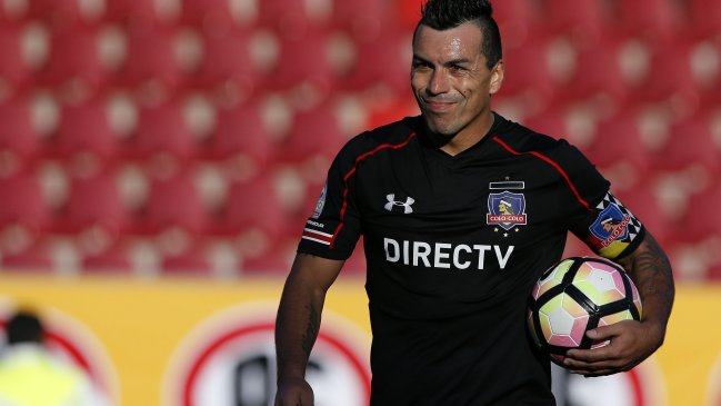 Paredes y su renovación: Obviamente quiero quedarme en Colo Colo