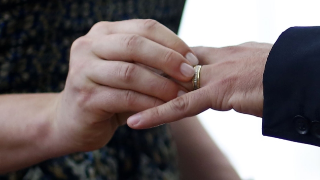 Novio enfermo de cáncer murió en accidente camino a su boda