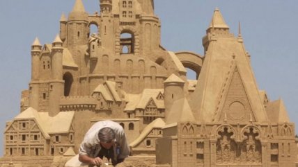 En Bulgaria se toman en serio aquello de los castillos de arena