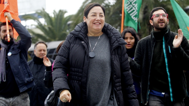 Beatriz Sánchez se comprometió a cerrar Punta Peuco si llega a La Moneda