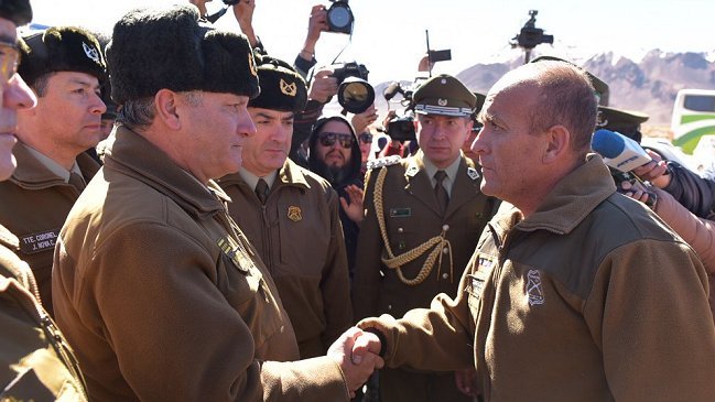 Los dos carabineros detenidos en Bolivia ya están en Chile