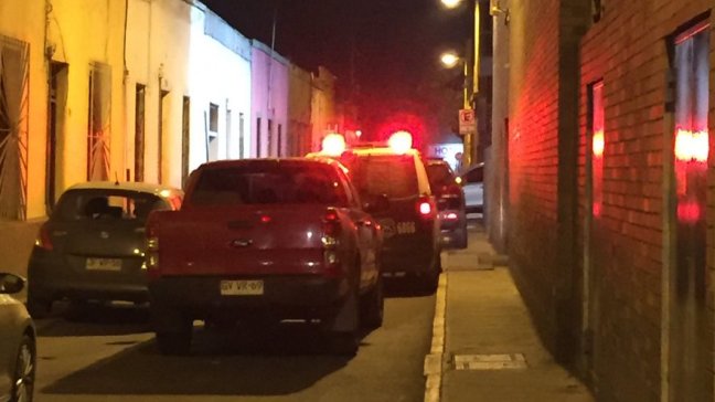 Multitienda de Mall Plaza Alameda sufrió millonario robo: Delincuentes se fugaron