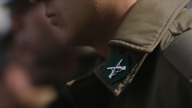 Cuatro carabineros detenidos y dados de baja por robo en Mall Plaza Alameda