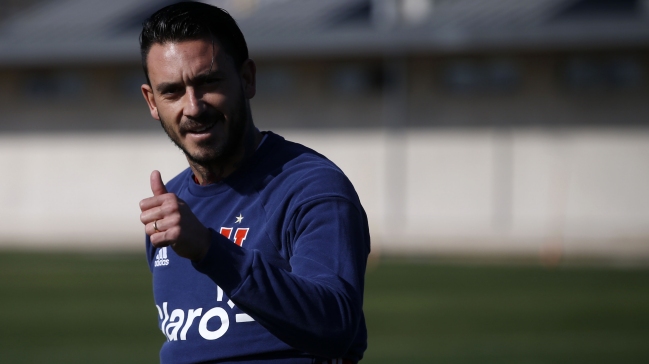 Pinilla se reunió nuevamente con dirigencia de Genoa para buscar su salida