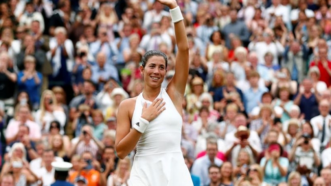 Garbiñe Muguruza derribó a Venus Williams y conquistó Wimbledon por primera vez