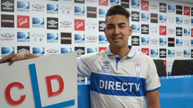 Universidad Católica oficializó el retorno de Jeisson Vargas