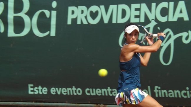 Ivania Martinich debutó con triunfo en el cuadro individual de torneo ITF rumano