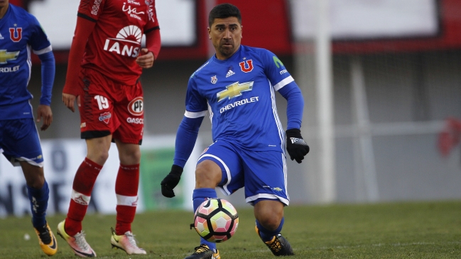 La U le busca rol clave a David Pizarro para su retiro