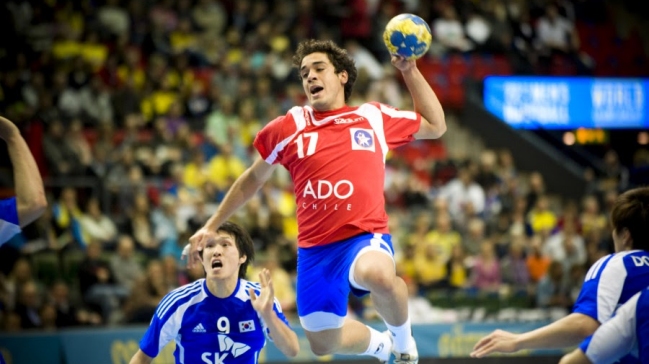 Balonmano: Chileno Rodrigo Salinas fichó por Bidasoa-Irún de España