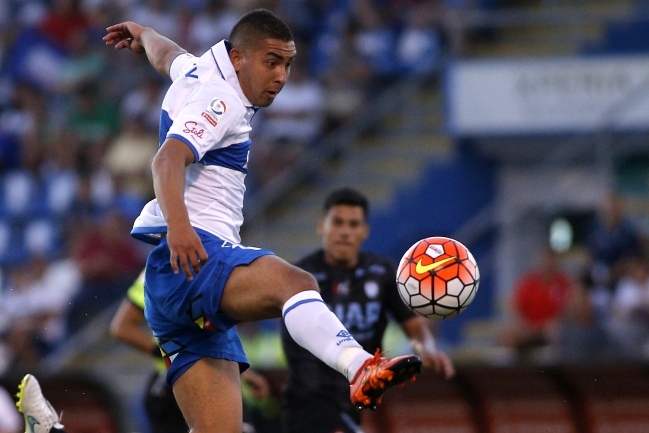 Llegó el pase de Jeisson Vargas y podrá jugar ante Colo Colo