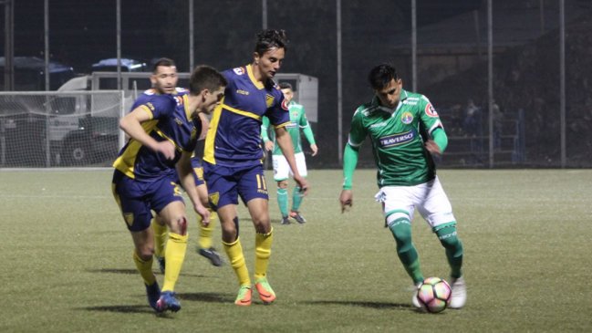 Consejo de Presidentes de la ANFP aceptó la propuesta de Barnechea para volver a Primera B