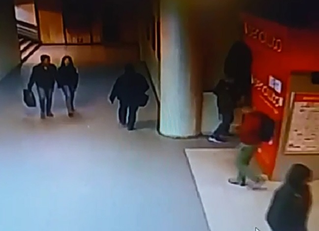 Robo frustrado afectó a local de la Estación Intermodal La Cisterna