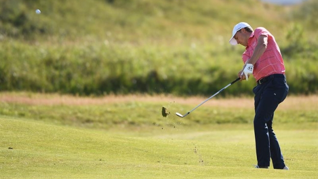 Jordan Spieth consolidó su liderato en el Abierto Británico