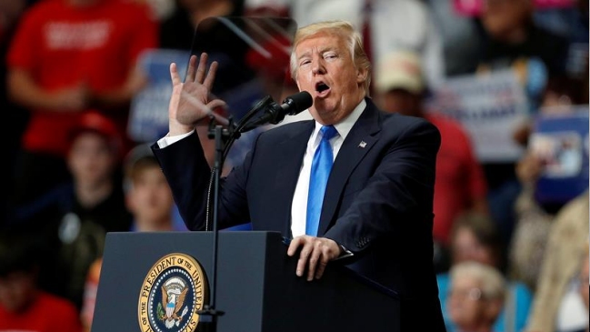 Trump prohibió que transexuales sirvan en las Fuerzas Armadas de EE.UU.