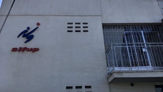 Sifup informó a sus asociados que si no logran acuerdo por Barnechea, habrá paro