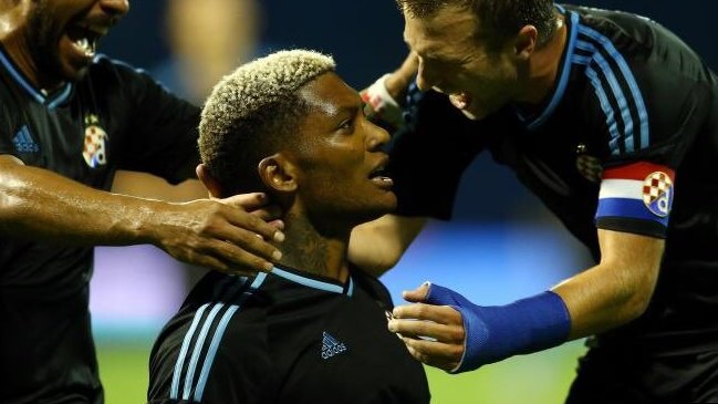 Junior Fernandes comandó triunfo de Dinamo Zagreb ante Odd por la Europa League