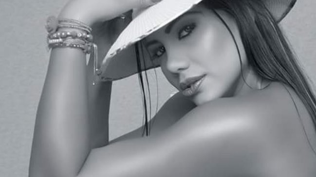 Escándalo en Colombia: Policía hizo que mujer arrestada se desnudara y bailara