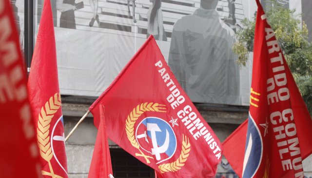 Fiscalía envió al SII antecedentes sobre la venta de inmobiliaria del Partido Comunista