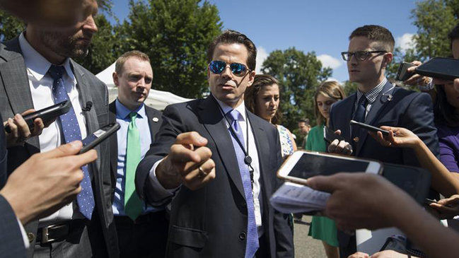 Causa de tensión y renuncias: Nuevo jefe de comunicaciones de Trump sacude a la Casa Blanca