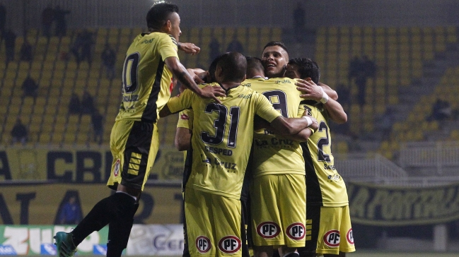 Resumen: El Transición tiene cinco líderes luego de la primera fecha