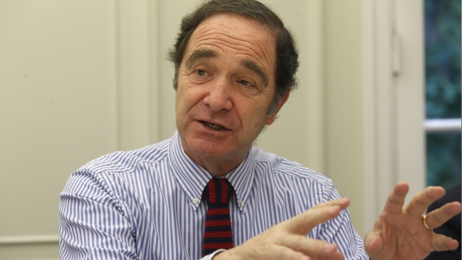 Senador Larraín: Le pido al Gobierno que declare que Maduro instaló una dictadura