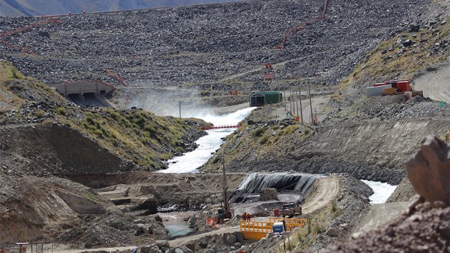 Proyecto Alto Maipo en vilo por millonaria deuda