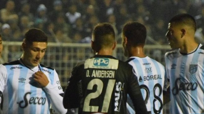 Atlético Tucumán aplastó a Oriente Petrolero para avanzar en la Copa Sudamericana