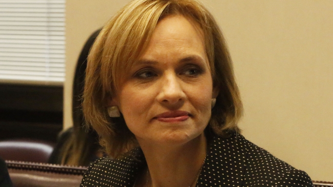 Goic postergó anuncio de decisión sobre la continuidad de su candidatura