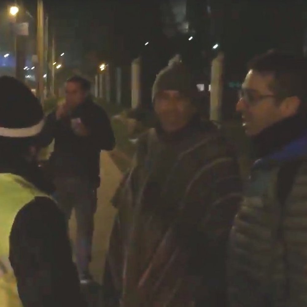 Dirigentes caminan desde Tiltil hasta La Moneda en protesta por temas ambientales