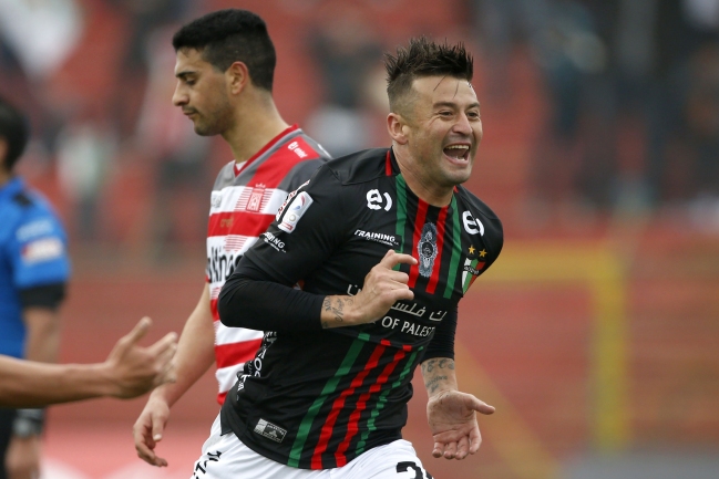 Palestino venció a Curicó Unido de la mano de Roberto Gutiérrez