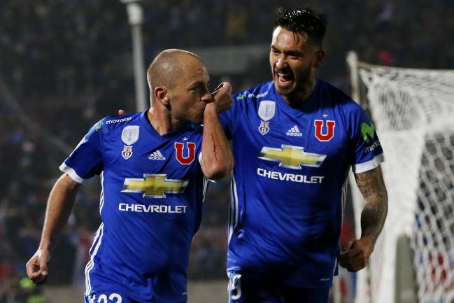 Pinilla tuvo su reestreno en la U pero Lorenzetti se robó la película