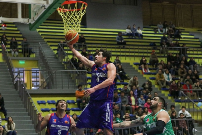 Puerto Montt y Puerto Varas avanzaron a semifinales en Liga Saesa