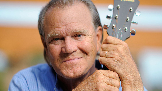 Estrella del country Glen Campbell murió a los 81 años
