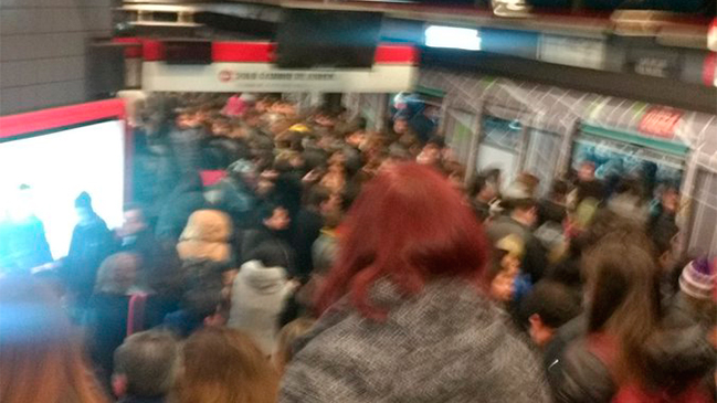 Revisa el estado del tránsito, el Metro y Transantiago