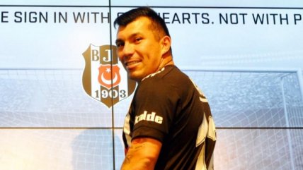  Gary Medel usará el número 12 en Besiktas: Es por la hinchada de Boca 