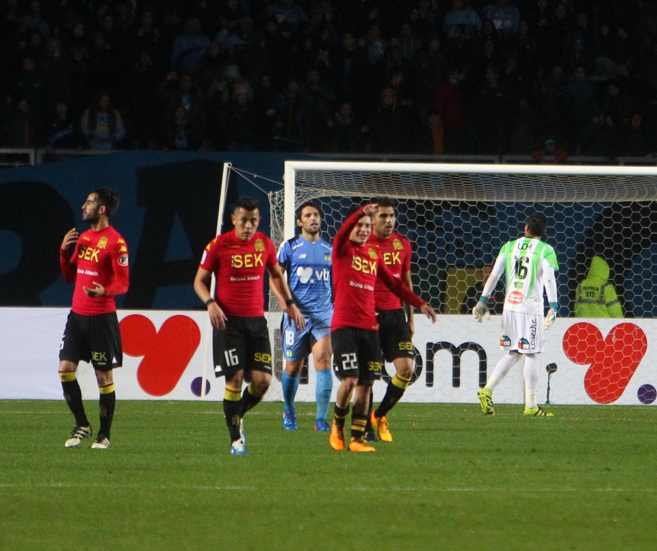 Unión Española derribó a O'Higgins en Rancagua y es uno de los líderes