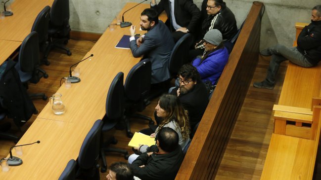 Formalizan a civiles por fraude en Carabineros