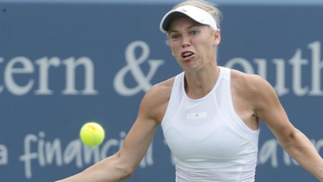 Wozniacki venció a la verdugo de Venus Williams y avanzó a cuartos en Cincinnati
