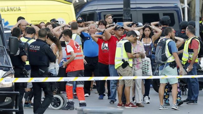 Atentado de Barcelona sigue patrón similar al de otros ataques terroristas